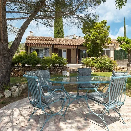 Near Centre Private Terrace Private Garden Boules Court *